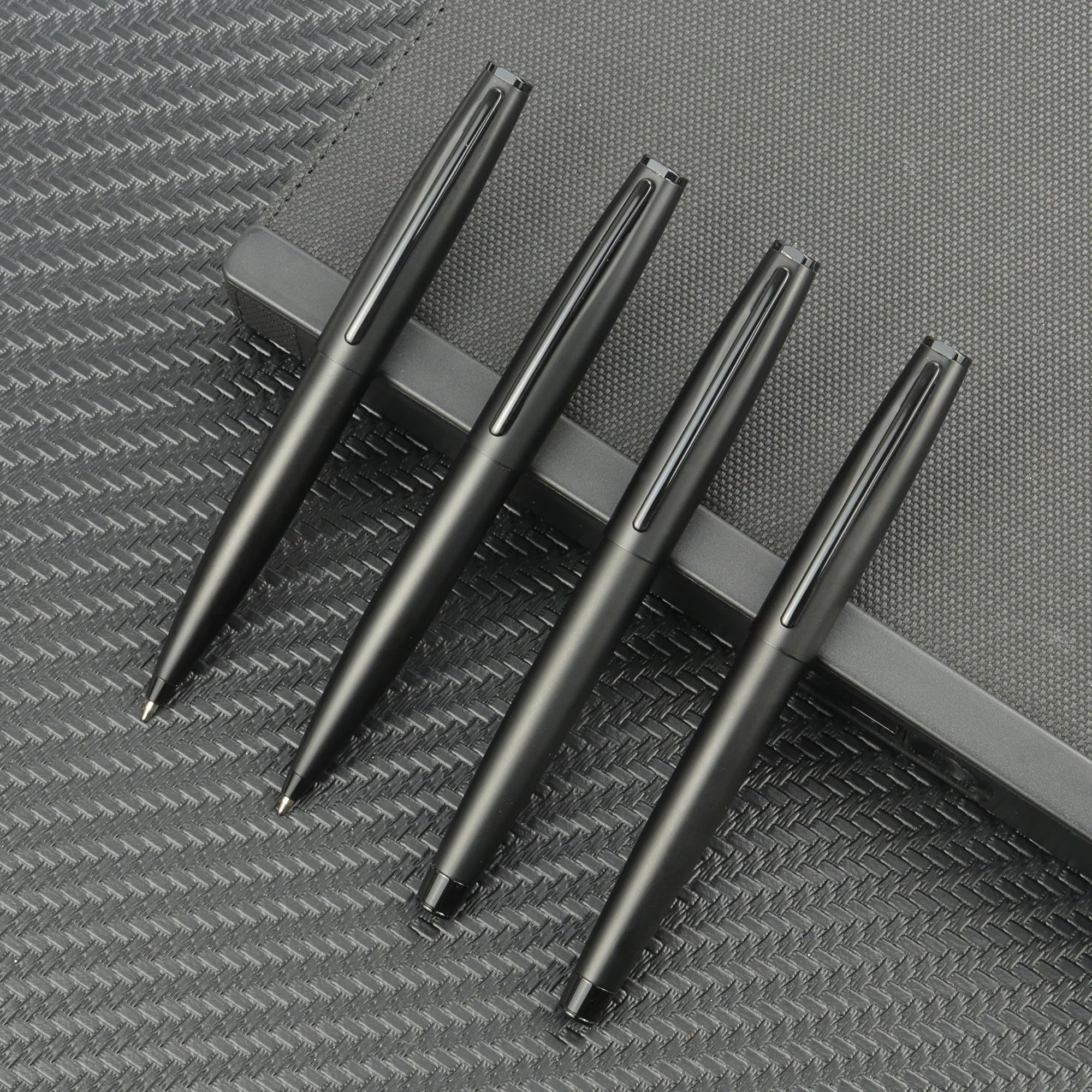 Matte Texture, Ballpoint and Gel Pens, Minimalist Design, Suitable for Office and School Stationery, Can Be Used as a Gift Pen